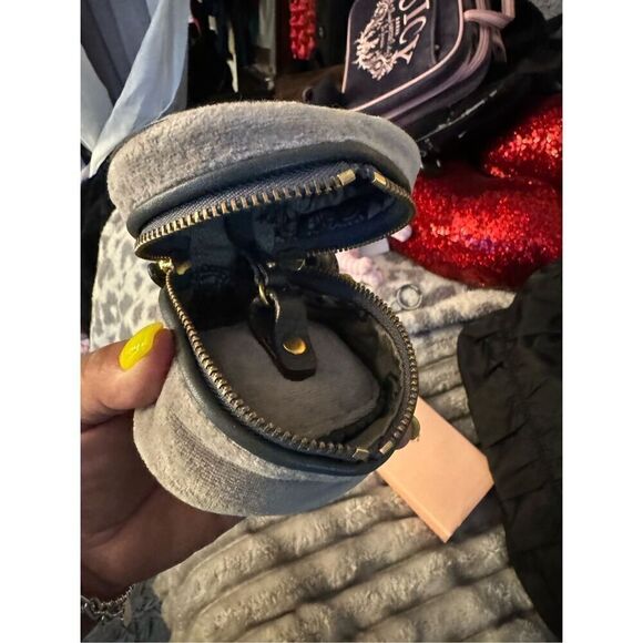 Juicy Couture vintage small velour circle  Jewelry Box bag pouch Case & Storage - Picture 8 of 9